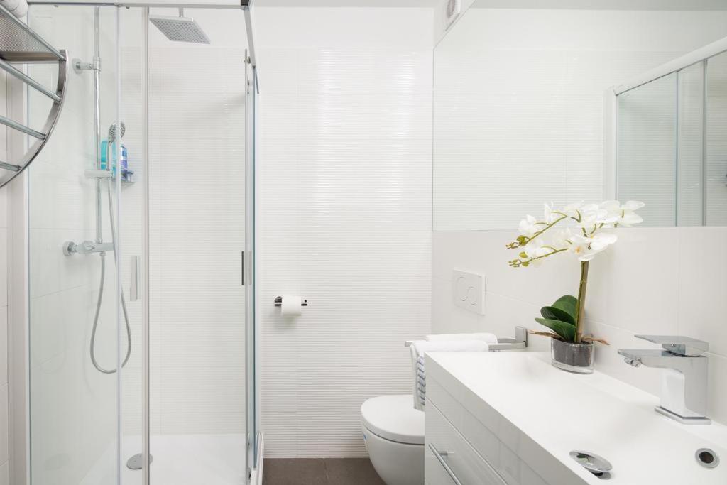 Danube Corso Boutique Apartment Budapest Bagian luar foto