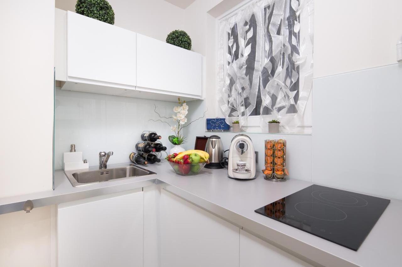 Danube Corso Boutique Apartment Budapest Bagian luar foto
